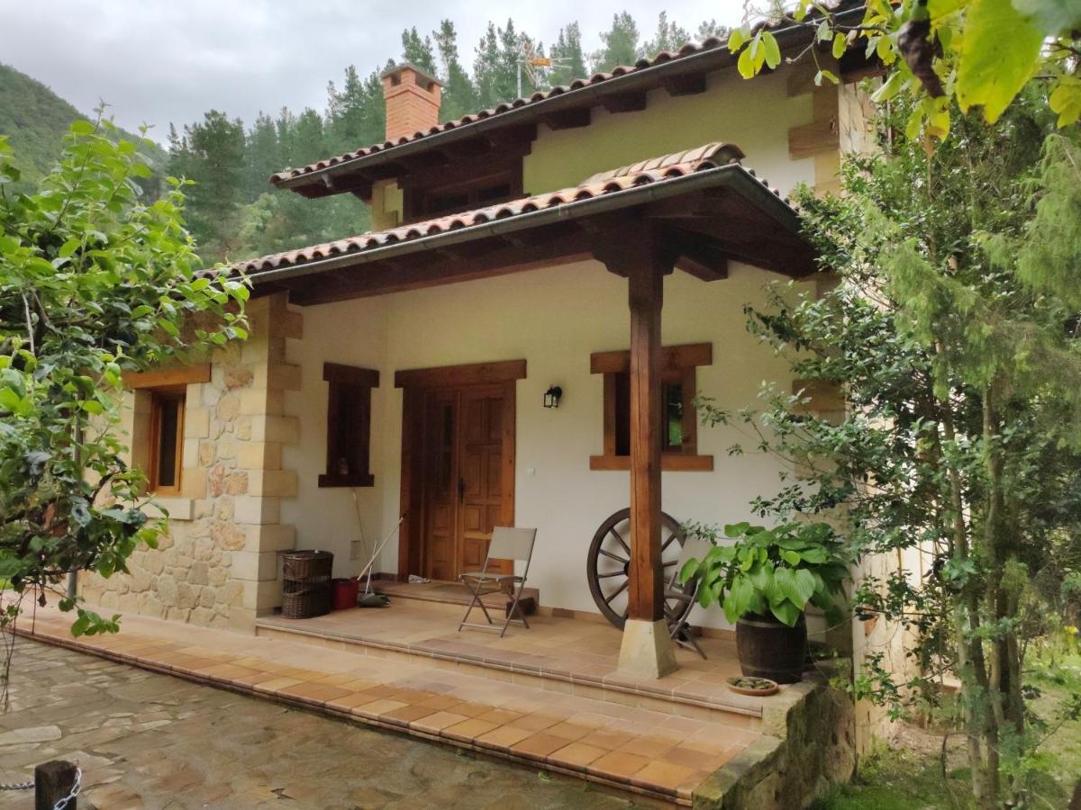 Casa El Vinadal Villa Arguebanes Kültér fotó