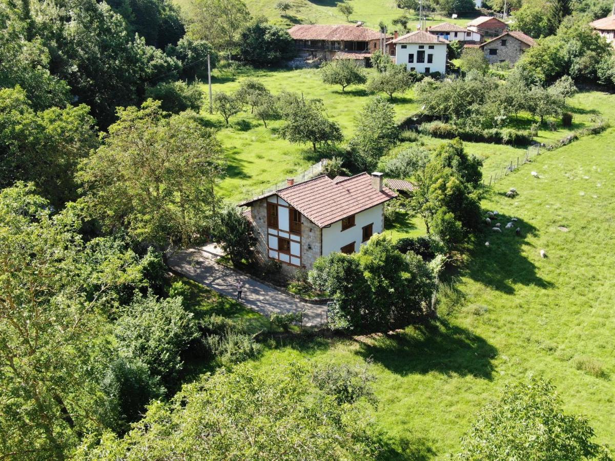 Casa El Vinadal Villa Arguebanes Kültér fotó
